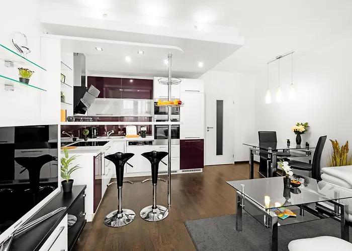 Bnb New Beautiful Apartment In The Center Of Ostrava With Option Garage Parking