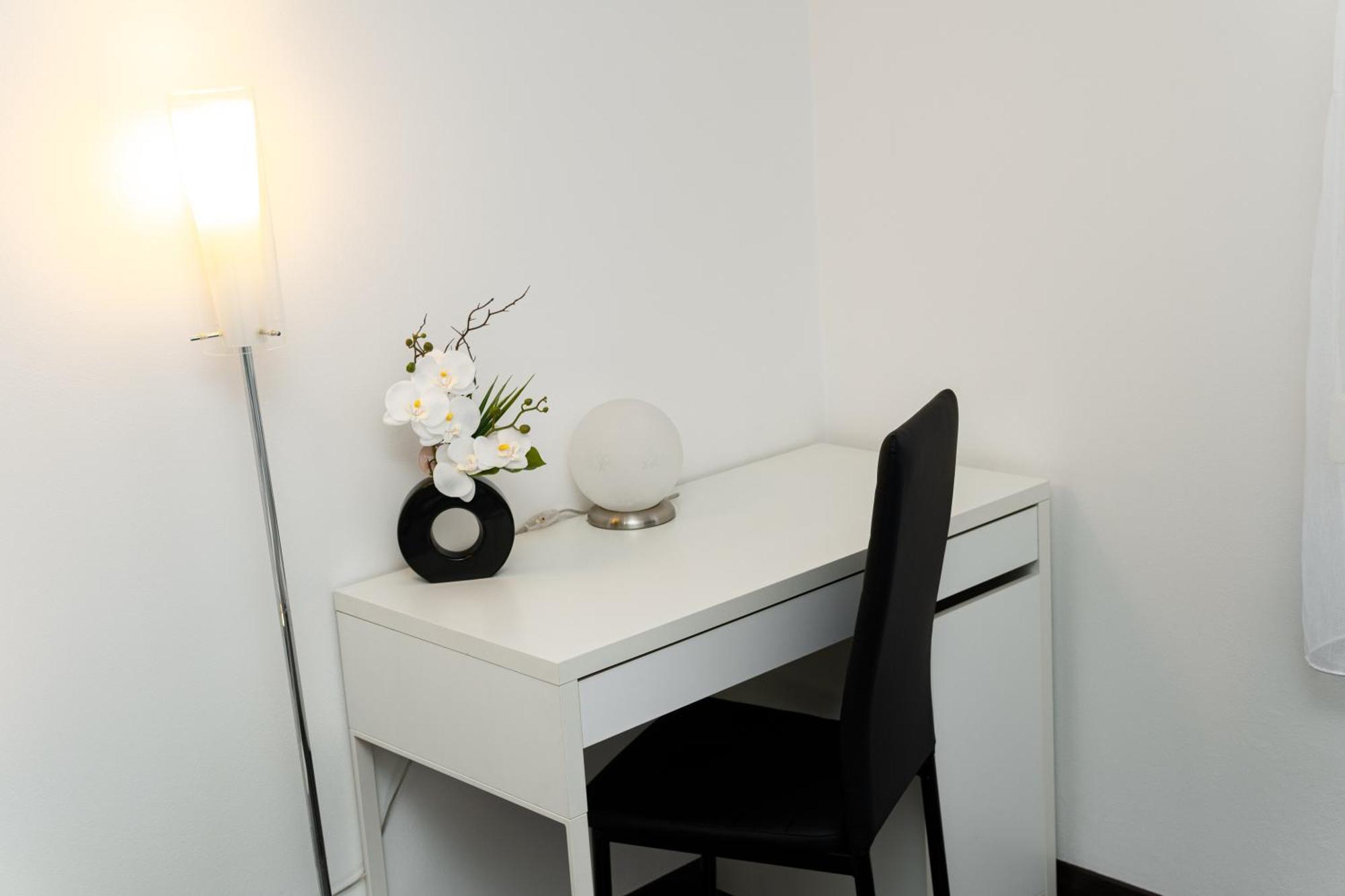Apartment New Beautiful In The Center Of With Option Garage Parking