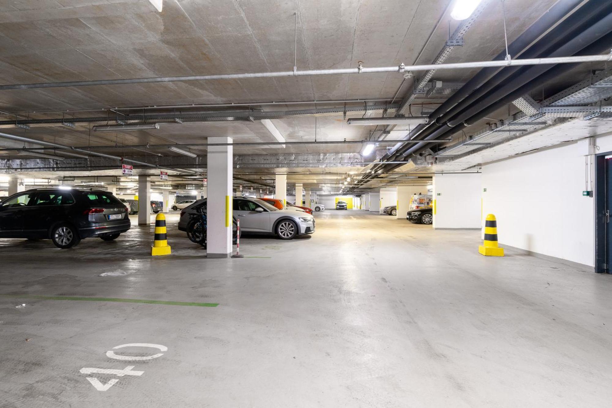 New Beautiful In The Center Of With Option Garage Parking Ostrava